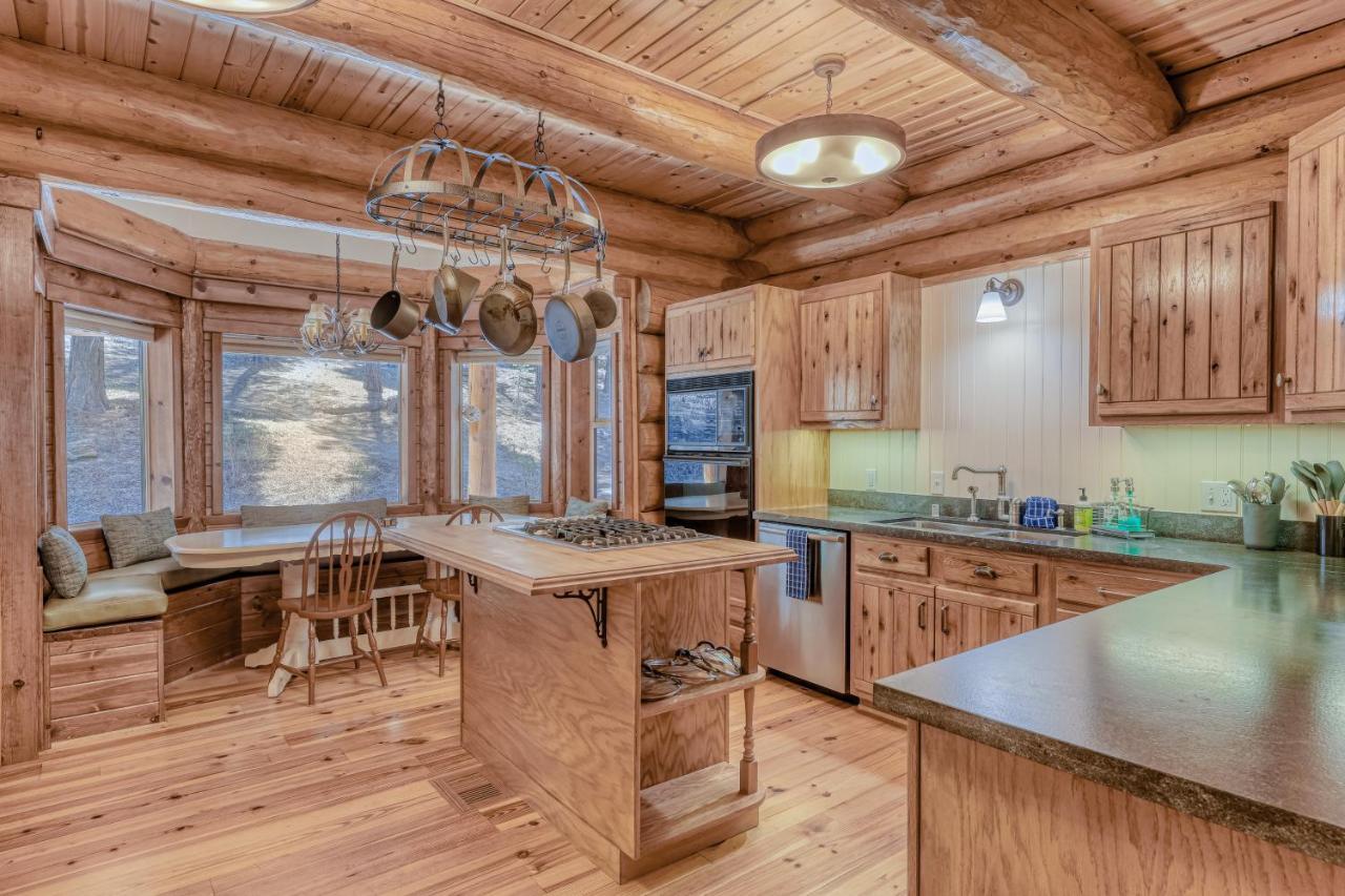 Log Cabin Estate - Falcon Ridge Truckee Luaran gambar