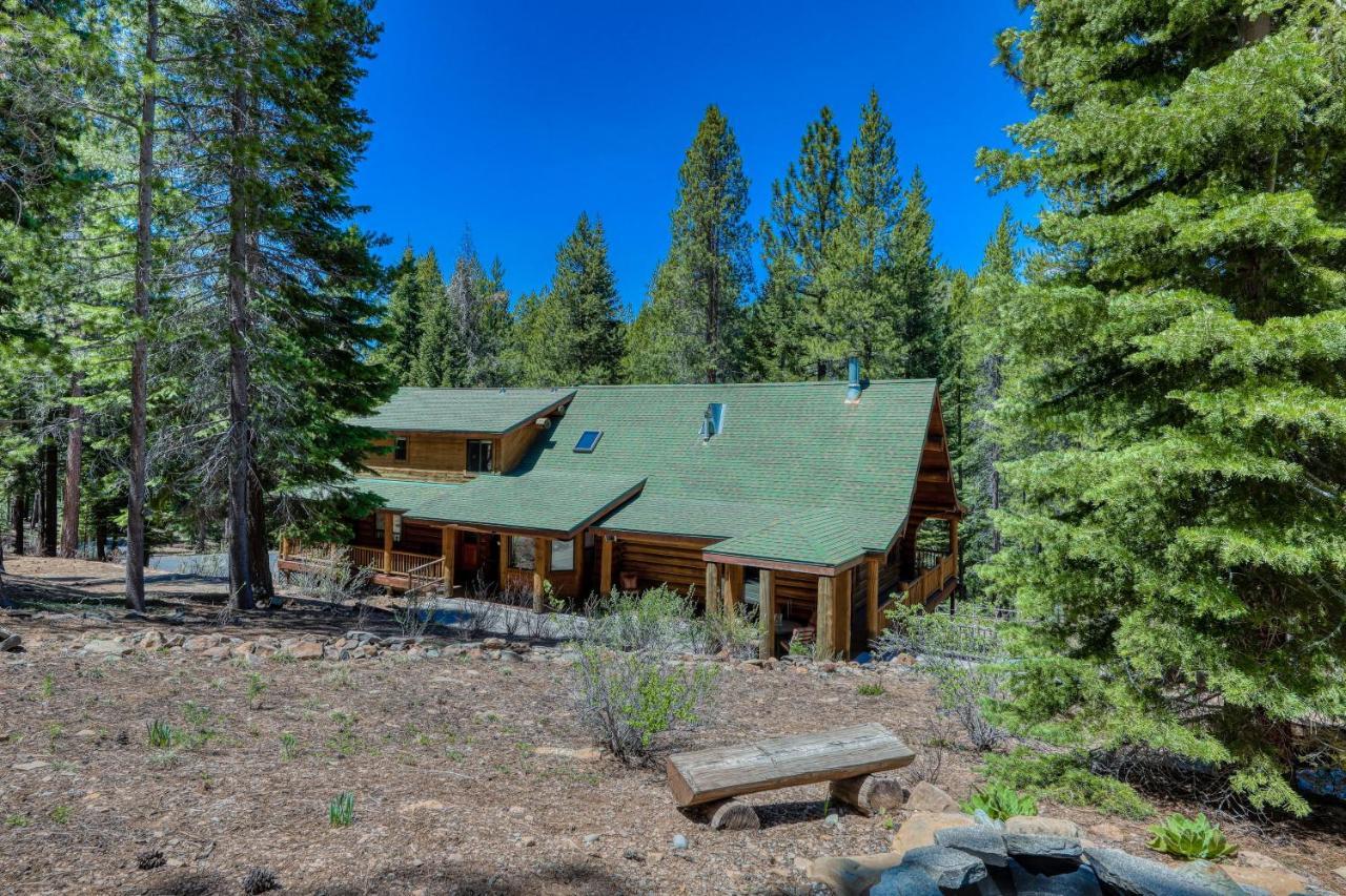Log Cabin Estate - Falcon Ridge Truckee Luaran gambar